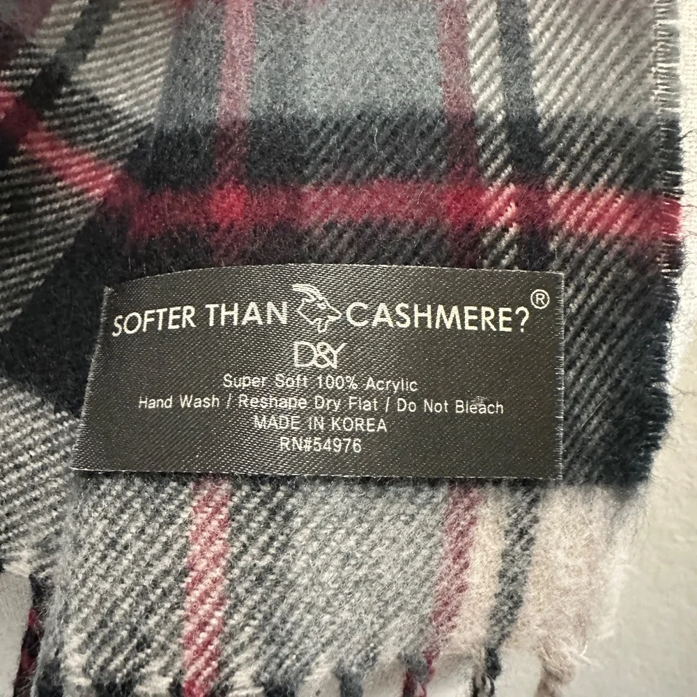D&Y Softer Than Cashmere PLAID Fringe Scarf